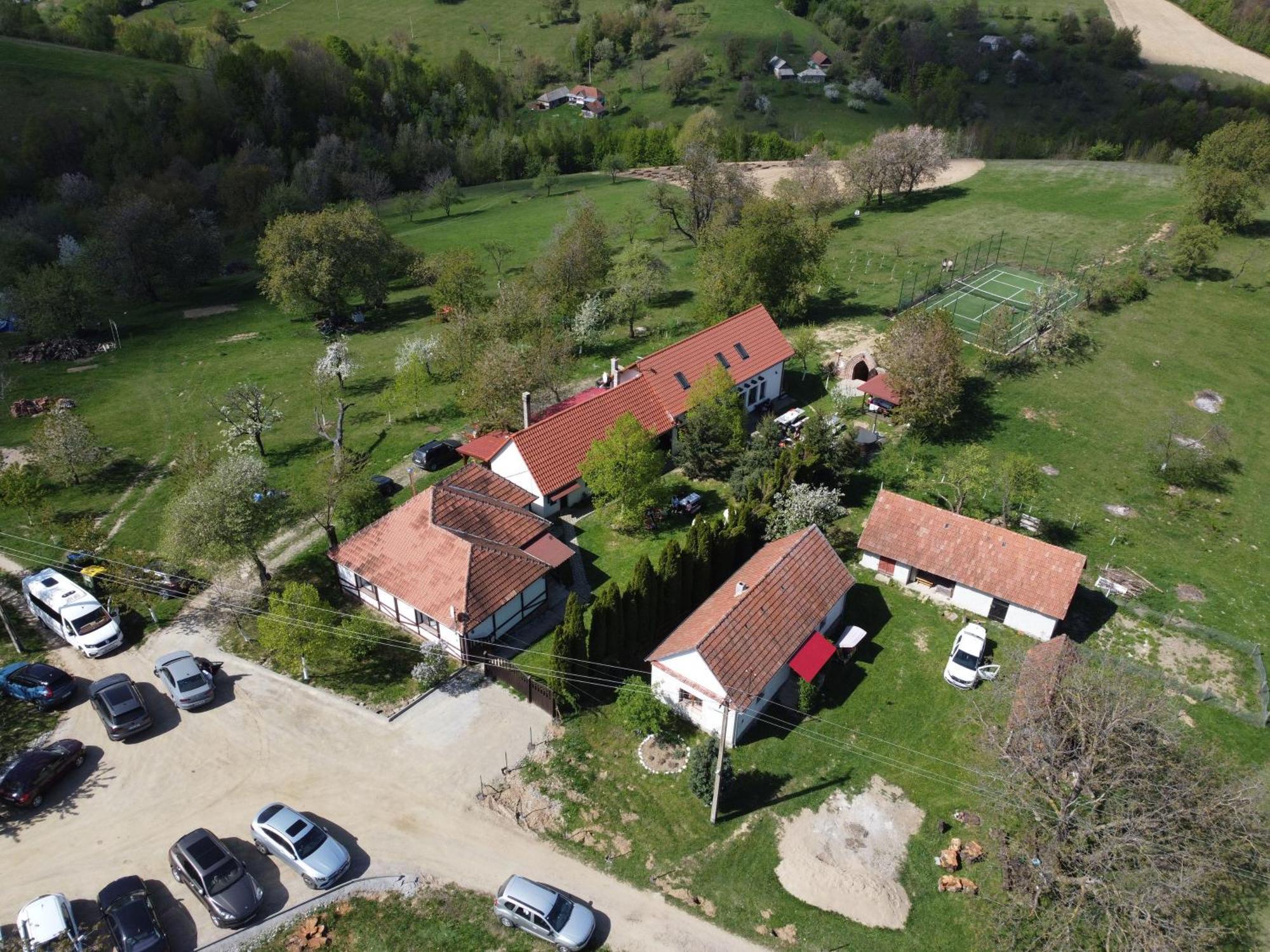 Casa Vatra Sinteului - Cu Sala De Evenimente De Capacitate Mare - Se Inchiriaza Integral Villa Socet Dış mekan fotoğraf